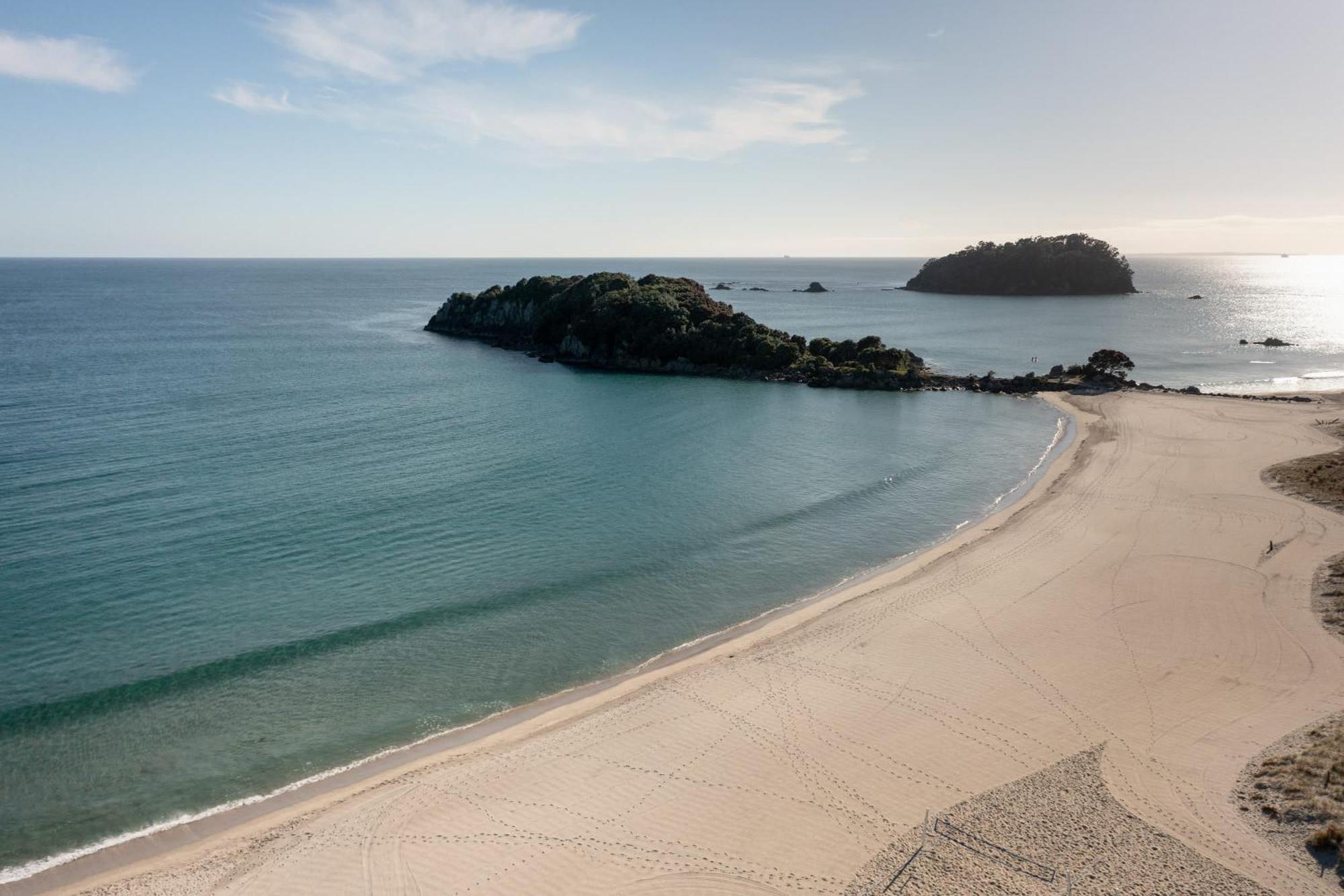 Oceanside Haven Resort With Luxury Sea Views Mount Maunganui Eksteriør billede