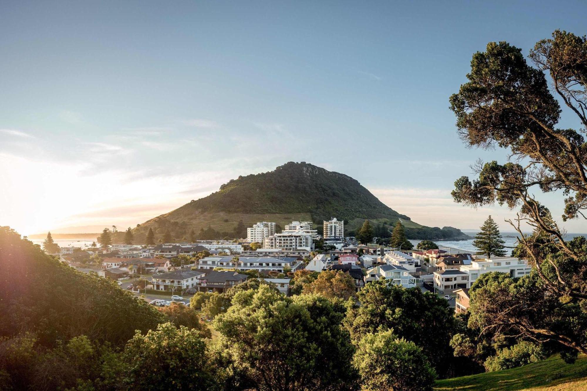 Oceanside Haven Resort With Luxury Sea Views Mount Maunganui Eksteriør billede